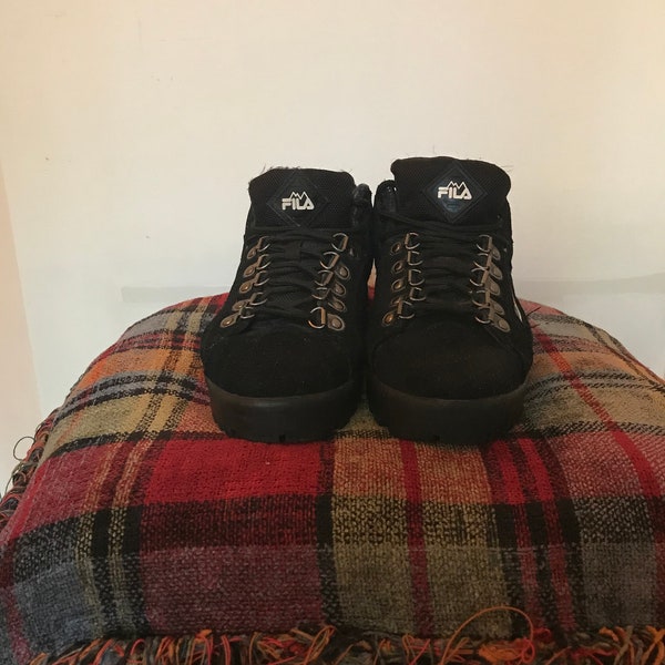 fila expeditioner trainers