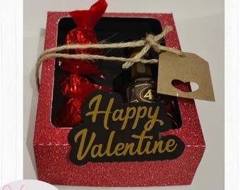 Window Gift Box SVG Template: DIY Papercraft, Cricut, Scanncut (Digital Download)
