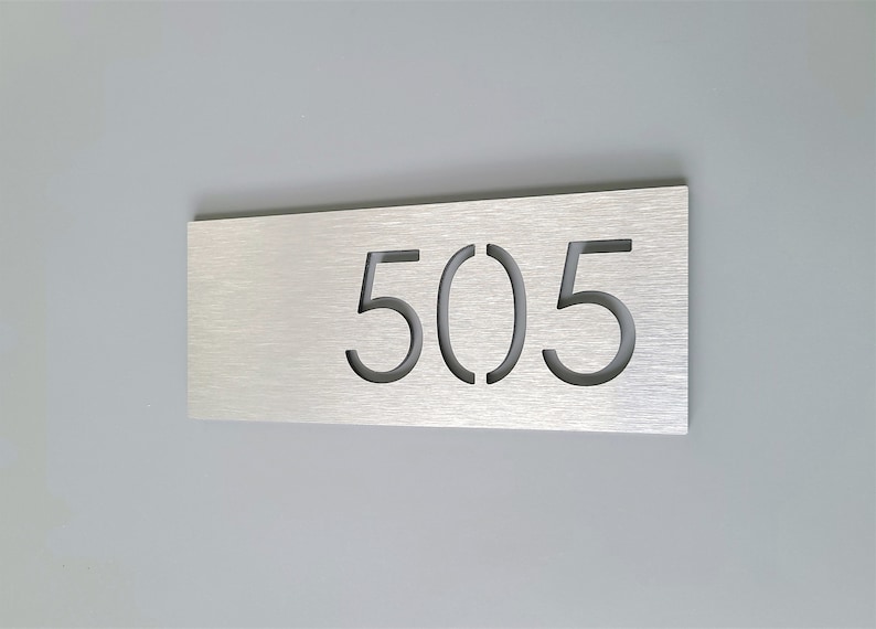 Signo de número personalizado. Placa con el número del apartamento. Números de habitaciones de hotel. Placa de dirección de aluminio. Números de casas modernas. imagen 7