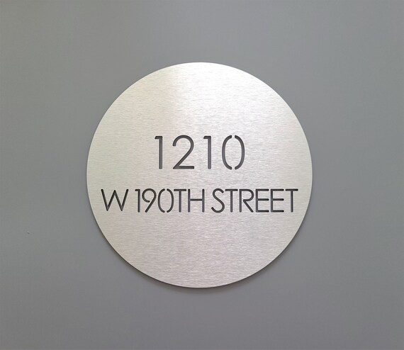 Custom round house number plaque. Street address sign. Personalized family name sign.