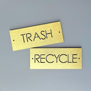 Trash and recycle garbage signs. Trash sign. Recycling sign. Trash can indicator. Recycling bin sign.