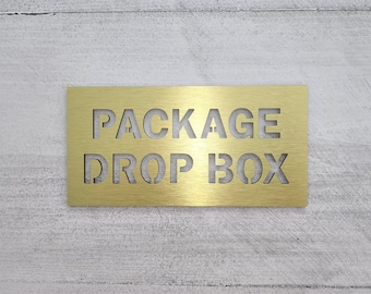 Package drop box sign. Please leave packages in the box sign. Sign for delivery box. Packages and deliveries drop off sign. Outdoor.