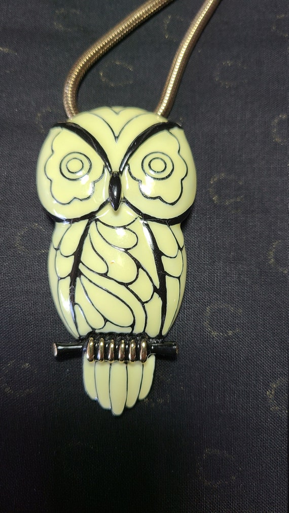 Vintage Eisenberg Enamel Owl Pendant Necklace
