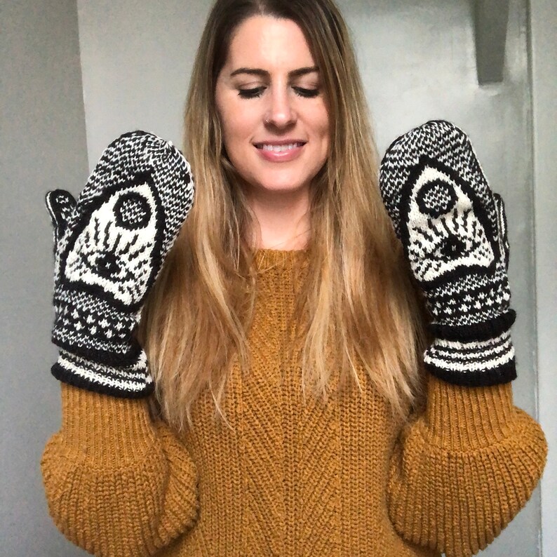 Ouija Mitten Digital Pattern Ouija Planchette Knit Mitten image 6