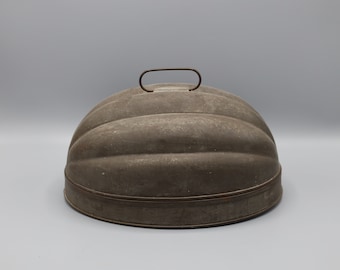 Large Americana Antique Vintage Pudding Mold Melon Tin