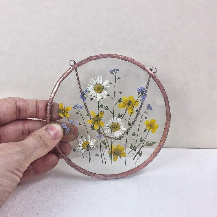 Gift for mother - Pressed flower art - herbarium in floating frame ru…