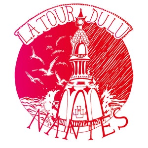 Peut inclure: Illustration rouge et blanche d'un phare avec le texte "LA TOUR DU LULU NANTES". Le dessin comprend des mouettes, des vagues et un fond dégradé. Le logo InkFactory est en bas.