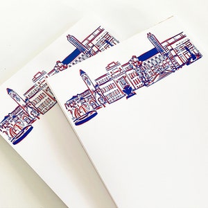 Zestaw spersonalizowanych notatników {University of Kansas Campus Skyline Landmarks - Lawrence, Kansas}