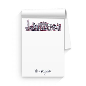 Personalisiertes Notizblock Set {University of Mississippi - Ole Miss Wahrzeichen - Oxford, Mississippi Skyline}