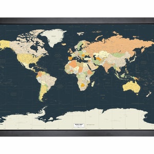 Carte du monde encadrée avec épingles | 36 x 24 po. | Couleurs rétro Miller très détaillées
