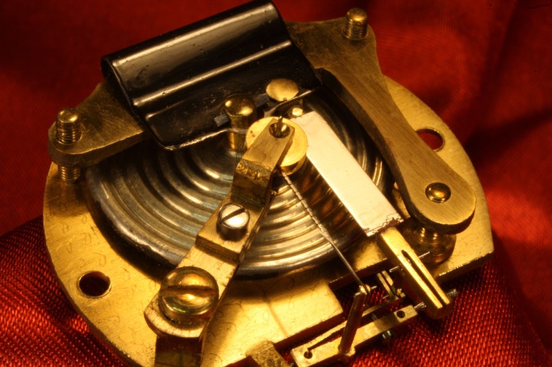 Antique Pocket Barometer Altimeter by Steward No 5562 c1887