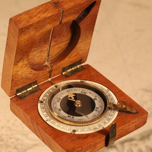 Antique WWI Military Marching Compass by Wardale c1918