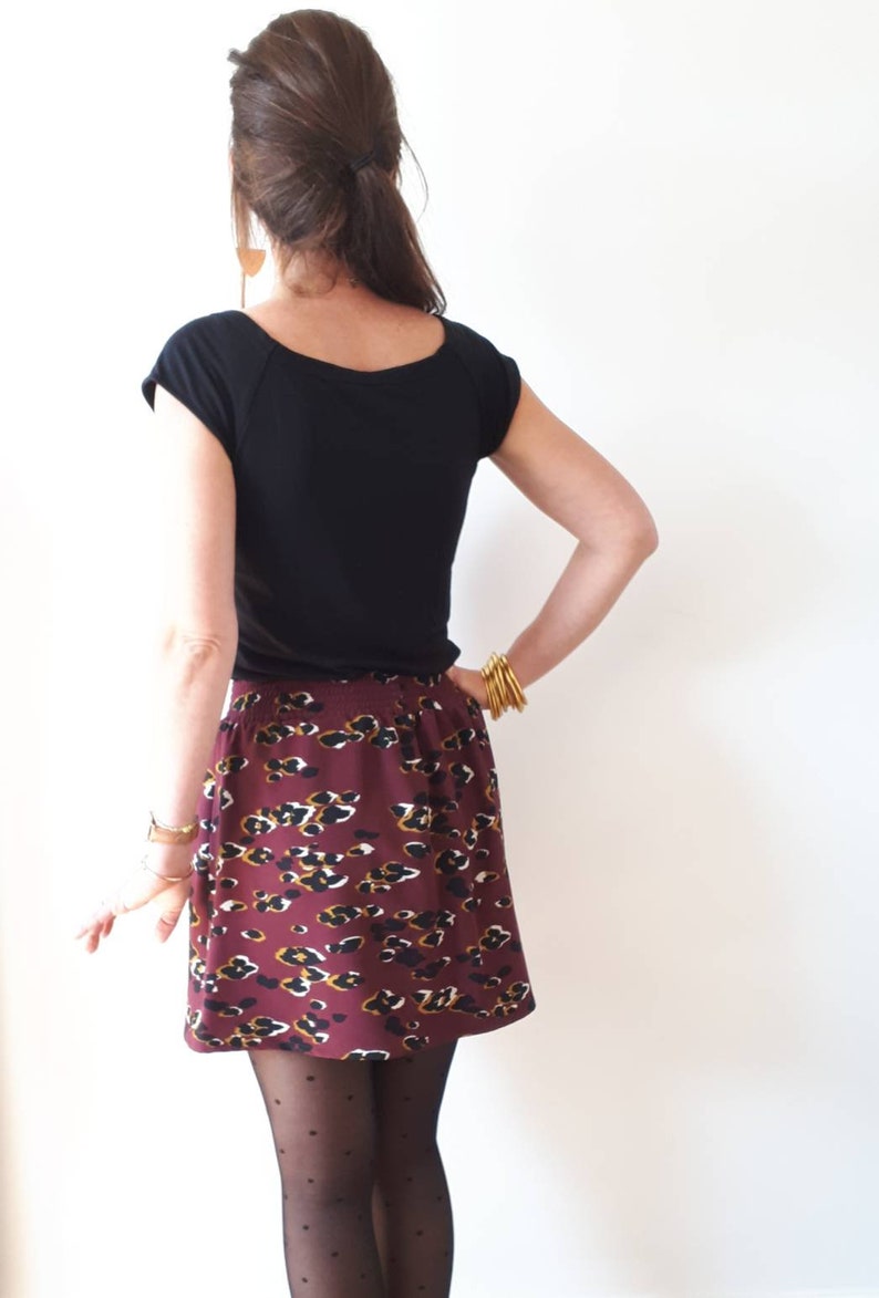 leopard print Women/'s elastic skirt by Mesketa short cut eggplant