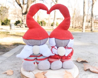 Gnome lover Valentines gift gnome couple valentines day gift for her valentines gnome crochet heart gnome decor valentines home decor