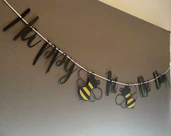 Custom BEE Day Banner, Handmade Personalised Birthday Party Sign Bunting Garland Baby Toddler Child Kids Theme Supplies Decorations