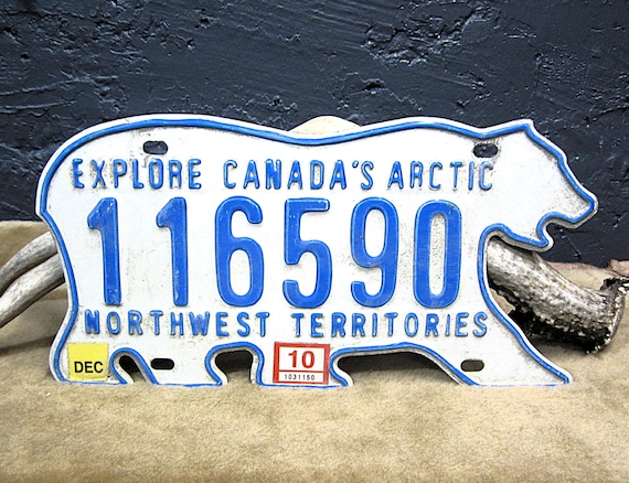 Yellowknife Northwest Territories Canada Car 'polar Bear' Auto