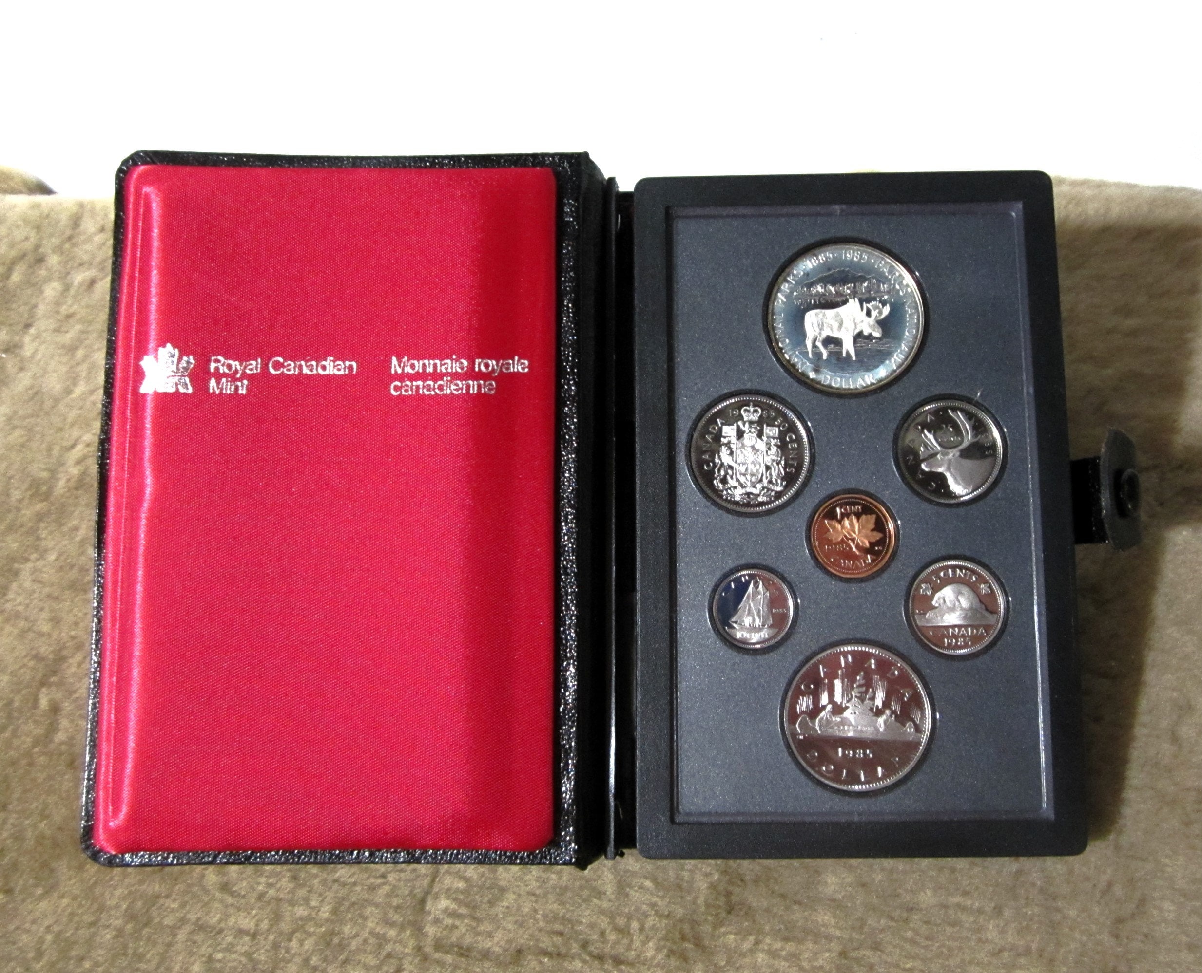 Canada 1985 Double Dollar 7 Coin Proof Set. National Parks Silver