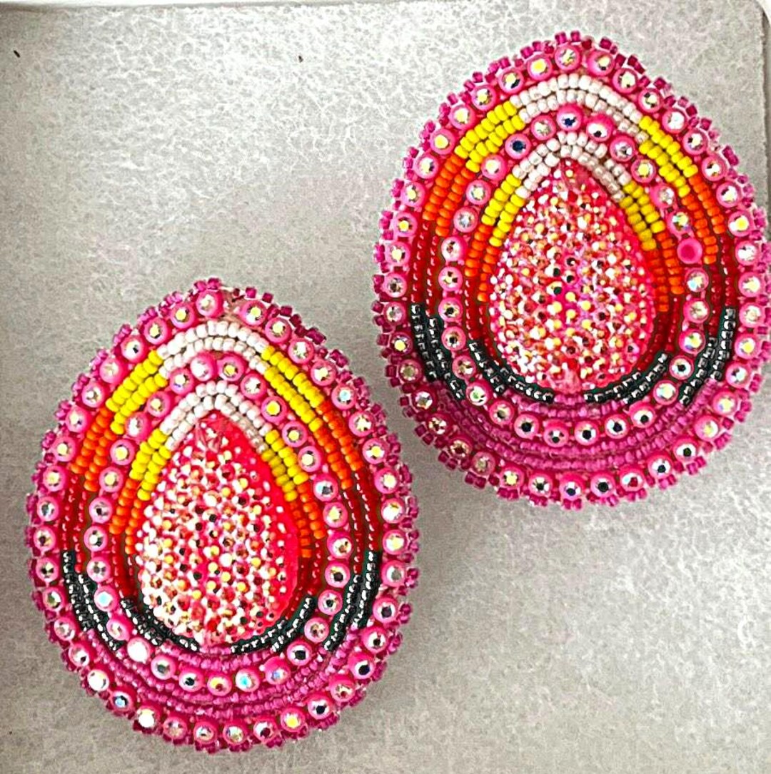 Cree First Nations Hand Beaded Pink 'four Direction Teardrop