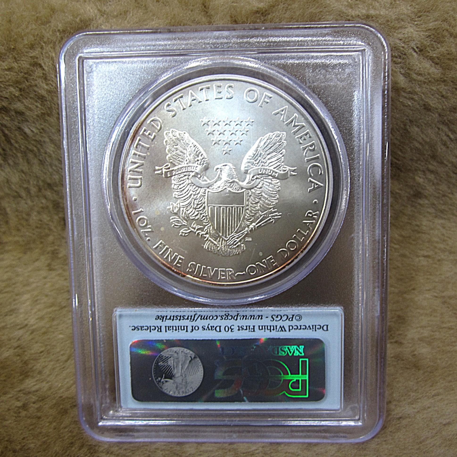 2011年アメリカンイーグル First Strike PCGS MS70 2011 W American Silver Eagle 1 Dollar PCGS MS70 First Strike US