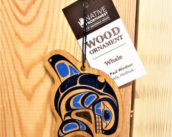 Ornement en bois « baleine » de la Première nation Haisla, cadeau d&#39;art autochtone autochtone de la côte nord-ouest du Pacifique