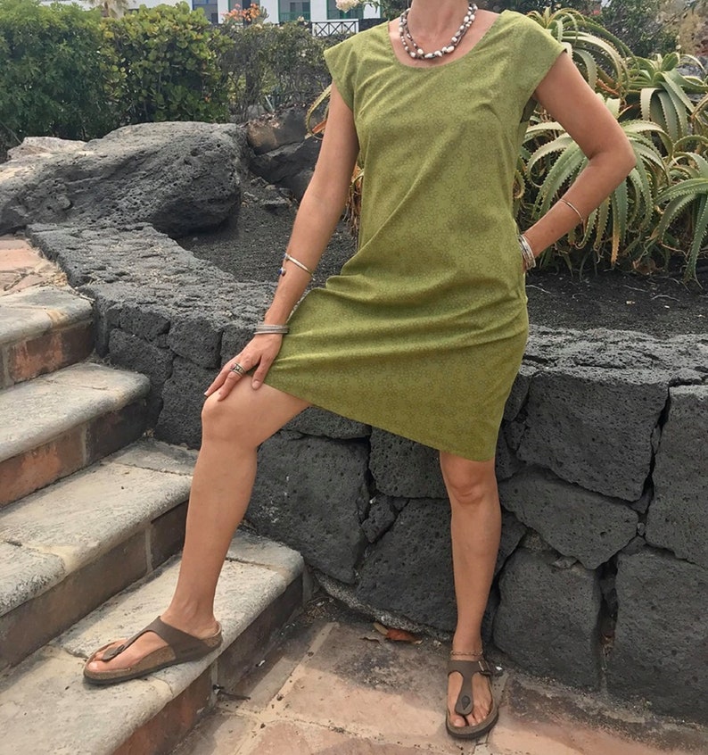 2 pockets very versatile dress Organic cotton simple and comfortable summer dress Dyed with herbs and plants of the ayurvedic tradition