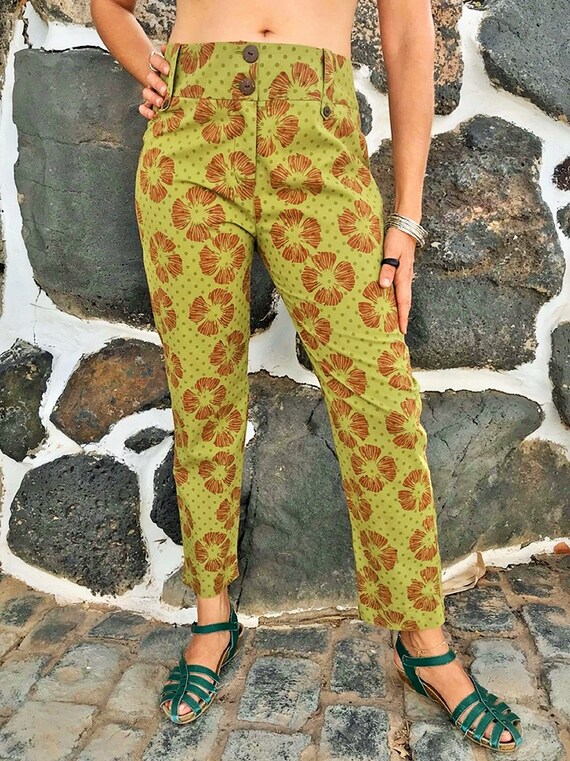 Organic Cotton Capri Pants Dyed With 
