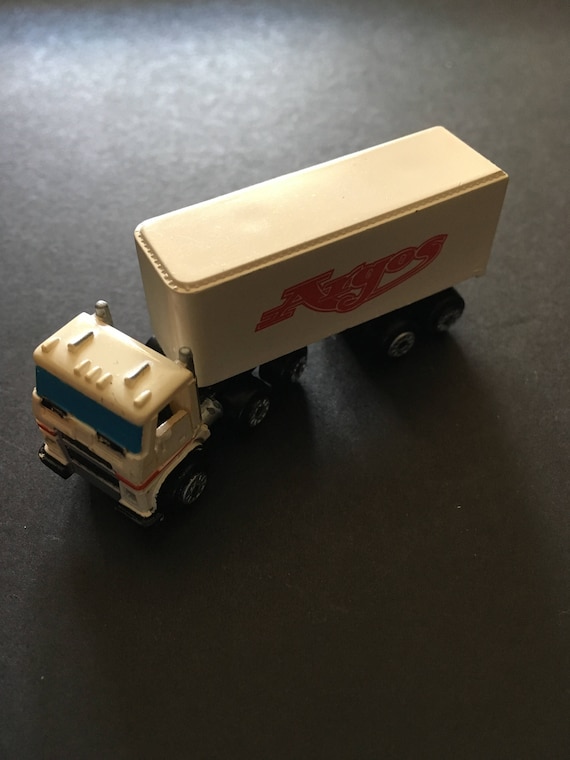 micro machines lorry