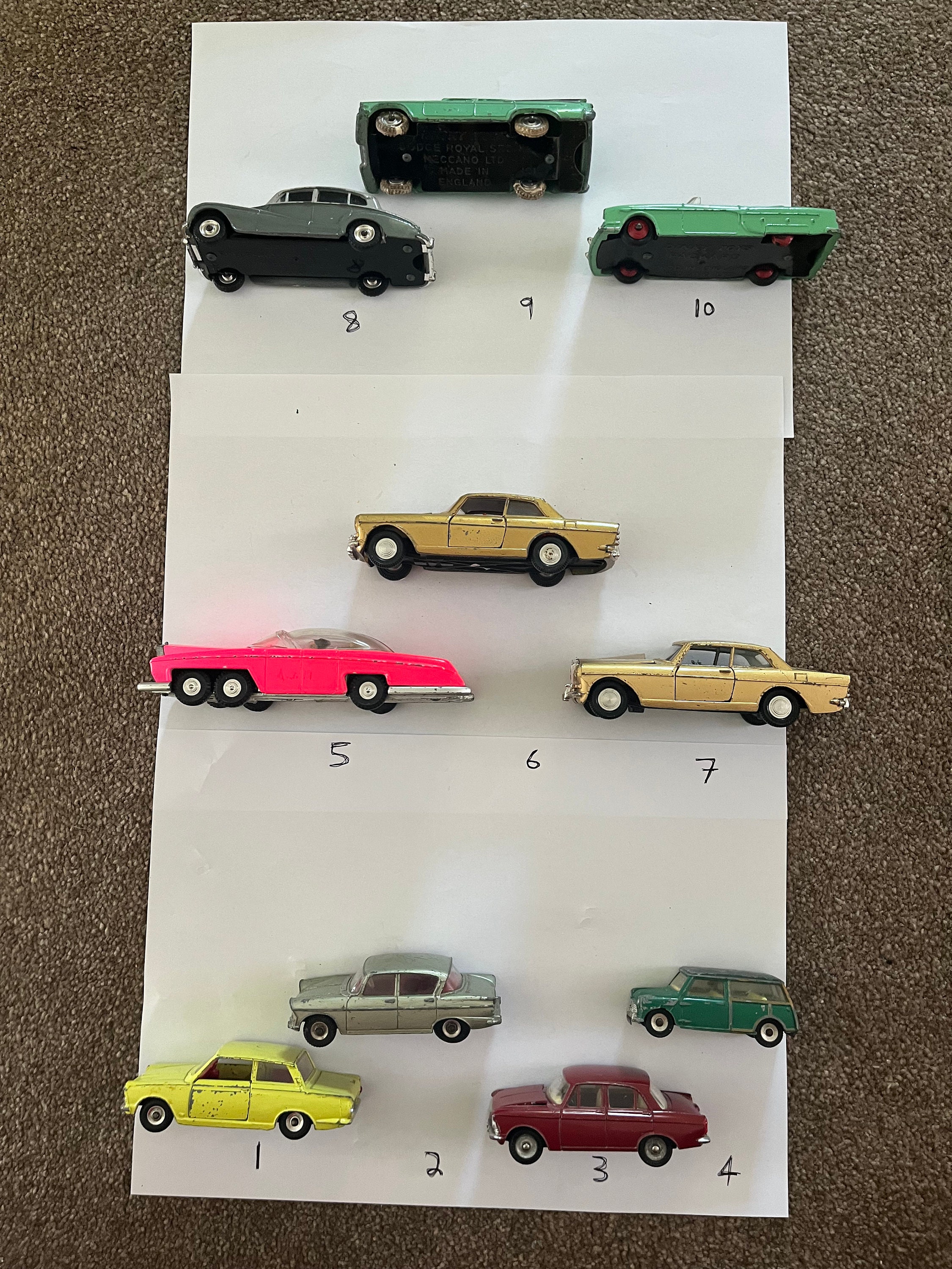 DINKY TOYSなどのビンテージオートバイ,ミニカー4個セット DINKY TOYSなどのビンテージオートバイ,ミニカー4個セット