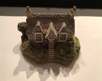 1990 Lilliput Lane, Vine Cottage, Blaine Hamlet Collection