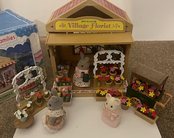 Sylvanian vintage rare Village Florist with lots of extra pieces