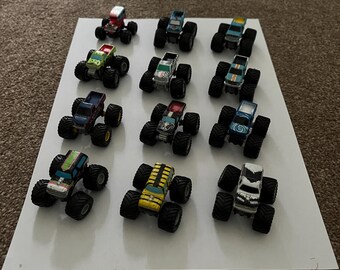 Lot Micro Machines Hasbro 2003 – Petites Voitures De Collection