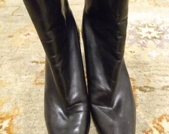 stuart weitzman hifi bootie