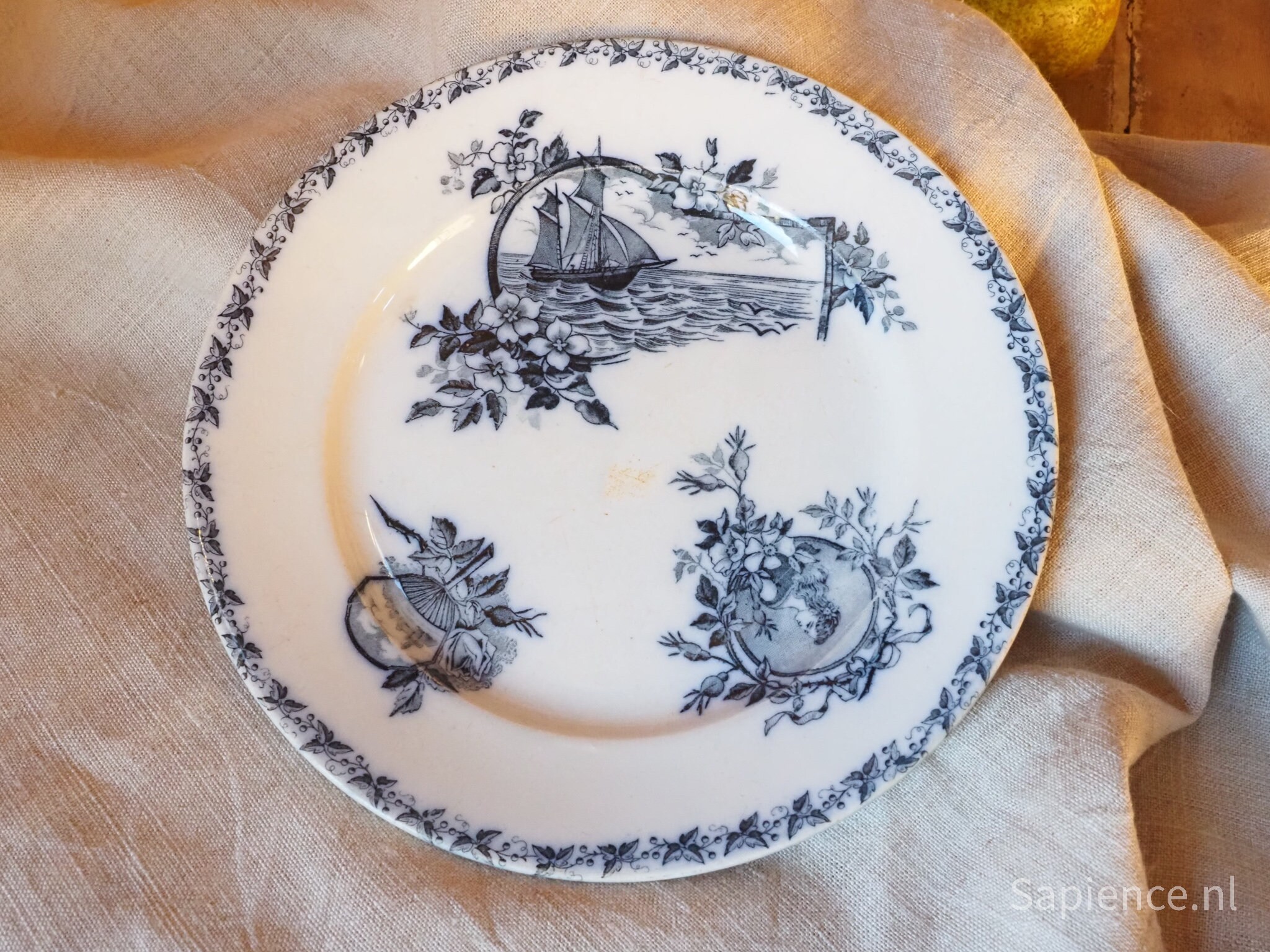 Badonviller ceramics - Etsy 日本