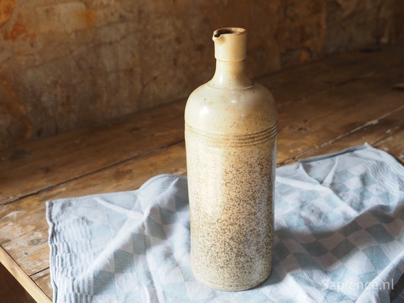 Sandstone ink bottle antique French handmade, 'Encre Japonaise N. Antoine & fils' 1900