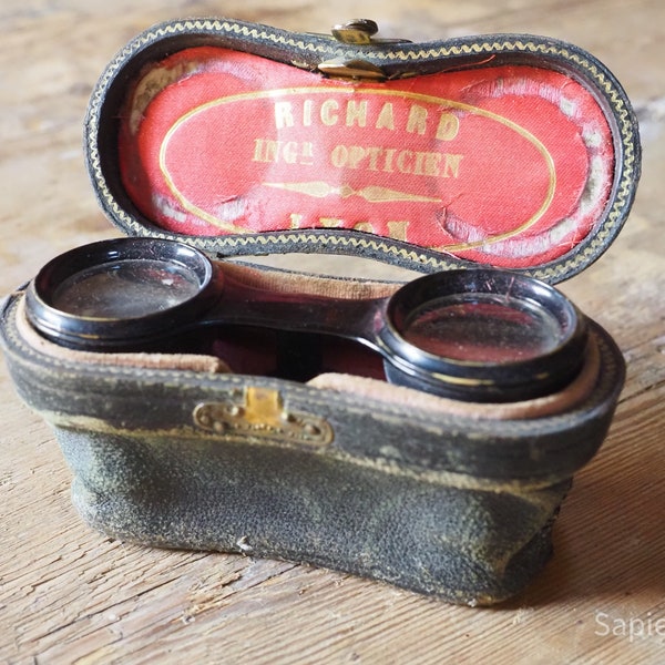 Decorative antique French binoculars in original leather box, opera glasses, theatre glasses, decor only