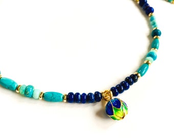 Halskette Blau-Türkis, Lapislazuli Edelsteinkette, Lotus-Anhänger
