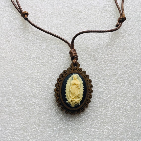 Beautiful Virgen de Guadalupe Pendant necklace ,Mary lady,catholic ,religious, Virgin Mary,virgen maria, rope adjustable necklace