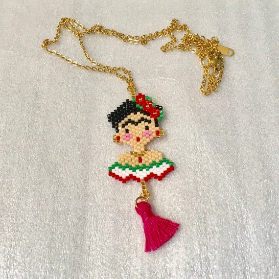 New Beautiful FRIDA necklace, gold tone STAINLESS STEEL, frida pendant with tassel
