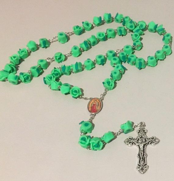 New Virgen de Guadalupe GREEN ROSES rosary,unique rosary,Virgin Mary,religious,catholic, holy week
