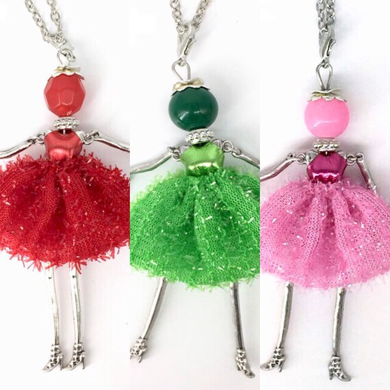 beautiful  Doll Pendant necklace,Vintage charms,daughtes,friends,moms,coworkers,perfect gift for any occasion, choose color