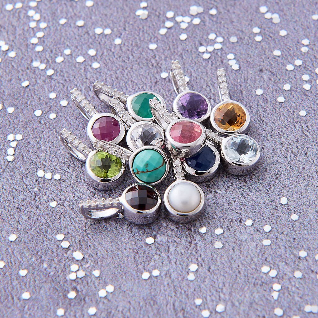 Collana con pietra portafortuna in smeraldo e diamanti veri, collana con ciondolo a forma di lettera in oro vermeil 18 carati, ciondolo con pietra portafortuna di maggio, regalo per il 50° compleanno