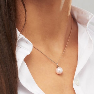 White single pearl pendant necklace and chain in rose gold vermeil, bridesmaid jewellery, bridesmaid gift, ivory pearl, off white pearl