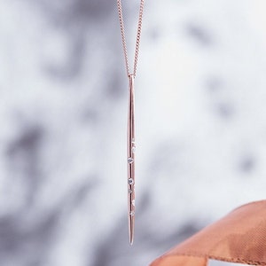Pendentif constellation signe astrologique en argent sterling plaqué or rose et cristaux blancs, collier zodiaque, pendentif à longues pointes en cristal pavé