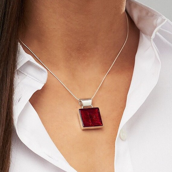 JewelleryBox Orecchini Pendenti In Argento Sterling 925, Con Catena Veneziana E Ciondolo Cuore, 0,9x0,6 Cm