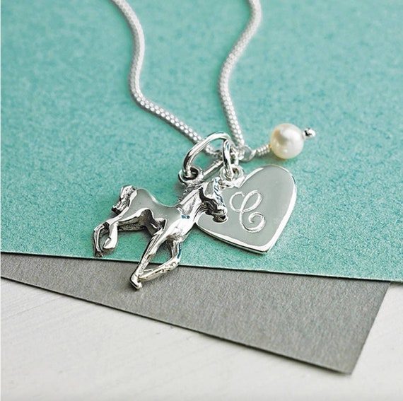 impresión encender un fuego Desmañado Collar de dijes de caballo con piedras de nacimiento - Etsy España impresión encender un fuego Desmañado Collar de dijes de caballo con piedras de nacimiento - Etsy España