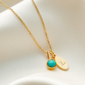 Collar con piedra de nacimiento turquesa, diamantes y dije de letra de oro, collar con piedra de nacimiento de diciembre, collar con piedra de nacimiento para mamá, esposa que cumple 50 años