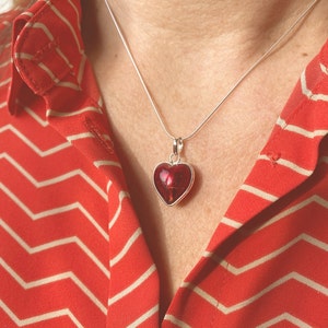 Rote Herz Anhänger, Murano Glas Herz Anhänger, Rubin Herz Halskette, Rubin Hochzeit Jahrestag Geschenk, Schmuck Valentinstag, Rotes Herz Anhänger