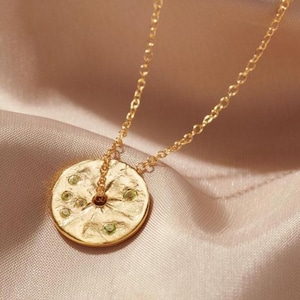 Emerald birthstone pendant in 18 carat gold plated sterling silver, May birthday coin necklace, Real emerald spinner disc, 40th birthday her Peridot (Aug)