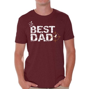 Best Dad T-Shirt. Hunter T Shirt. Best Father Tshirt. Best Daddy T Shirt. Hunter Clothes. Hunting Lovers Gifts. Cute Gifts for Husband.