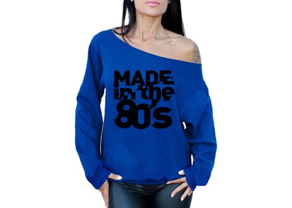 oversized off shoulder sweatshirt